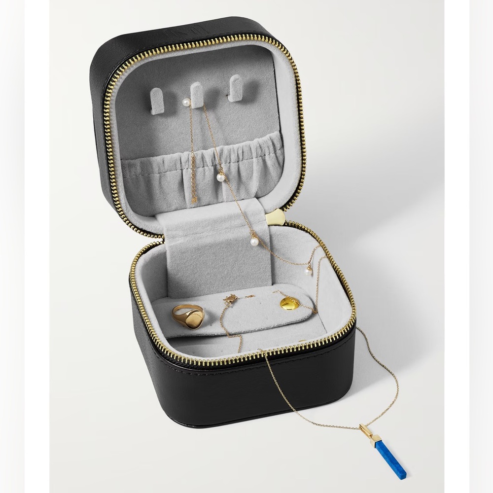 Mateo Black Jewelry Leather Zip Case